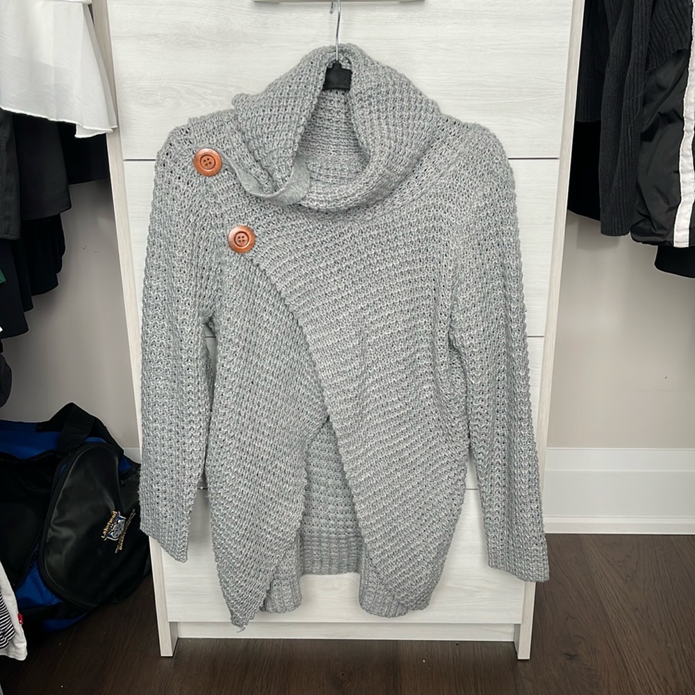 Rain + Rose Grey Sweater Size XL